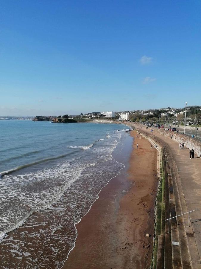 Barbie House ,Opposite The Beach & Paignton Pier , 2 Bedroom Apartment With Private Car Space & Garden , Free Access Next Door To The Stunning Ballet & Make Up School & A Beautiful Ladys Beauty Salon (Adults Only) Zewnętrze zdjęcie