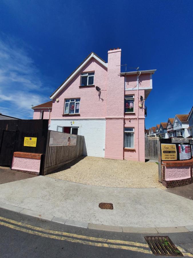 Barbie House ,Opposite The Beach & Paignton Pier , 2 Bedroom Apartment With Private Car Space & Garden , Free Access Next Door To The Stunning Ballet & Make Up School & A Beautiful Ladys Beauty Salon (Adults Only) Zewnętrze zdjęcie
